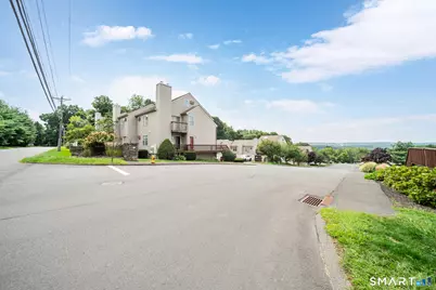 7 Taft Point #51, Waterbury, CT 06708 - Photo 2