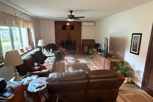 11 Weatherside Dr, Wallingford, CT 06492 - Photo 16
