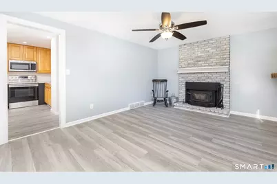 26 Kilmartin Avenue, Bristol, CT 06010 - Photo 6
