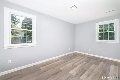 26 Kilmartin Avenue, Bristol, CT 06010 - Photo 20
