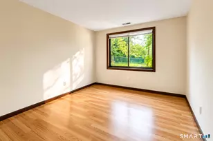 27 Harrison St, Meriden, CT 06450 - Photo 12