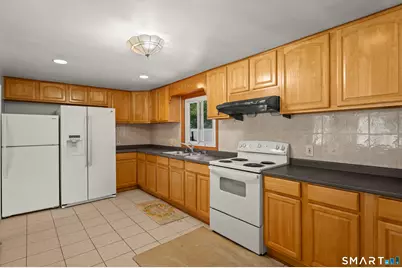 28 Lucas Park Road, Norwich, CT 06360 - Photo 6