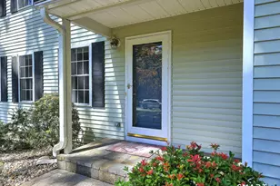 6 Fox Run Rd, Farmington, CT 06085 - Photo 6