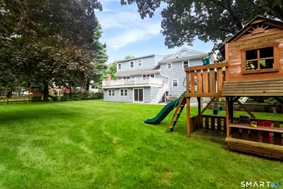 18 Shady Brook Lane, Greenwich, CT 06831 - Photo 2