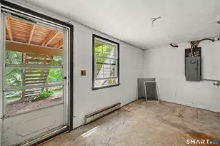12 Camelot Dr, Norwalk, CT 06850 - Photo 26