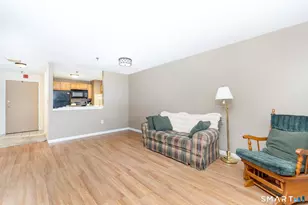 55 Putter Dr, Wallingford, CT 06492 - Photo 6