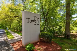 55 Putter Dr, Wallingford, CT 06492 - Photo 2
