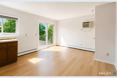 124 Lawn Avenue #2R, Stamford, CT 06902 - Photo 4