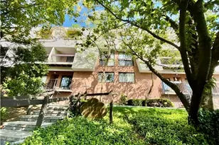 1 Valley Rd, Stamford, CT 06902 - Photo 30