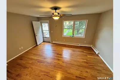 101 Ridge Road #9, Naugatuck, CT 06770 - Photo 1