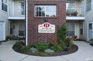 277 Carriage Crossing Ln, Middletown, CT 06457 - Photo 1