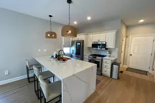 125 South End Rd, East Haven, CT 06512 - Photo 8
