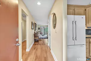 426 Asbury Ridge, Shelton, CT 06484 - Photo 4
