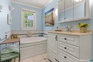 1431 Long Hill Rd, Guilford, CT 06437 - Photo 18