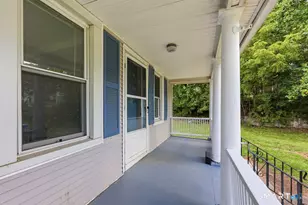 16 Colt St, New Britain, CT 06052 - Photo 30