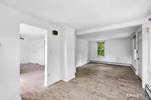 16 Colt St, New Britain, CT 06052 - Photo 8