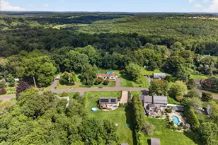 23 Applewood Dr, Shelton, CT 06484 - Photo 4