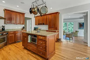 27 Walnut Ln, Weston, CT 06883 - Photo 12