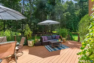 10 Saw Mill Rd, Simsbury, CT 06092 - Photo 36