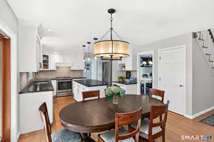 10 Saw Mill Rd, Simsbury, CT 06092 - Photo 6