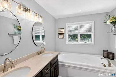 10 Saw Mill Road, Simsbury, CT 06092 - Photo 24