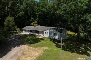 11 Autumn Ln, Clinton, CT 06413 - Photo 2