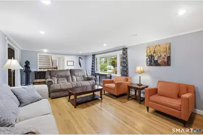 8 Fairwood Farms Drive, West Hartford, CT 06107 - Photo 8