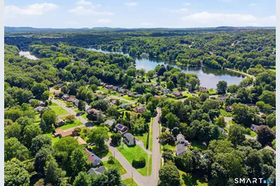 8 Fairwood Farms Drive, West Hartford, CT 06107 - Photo 6