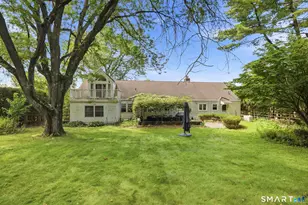 8 Fairwood Farms Dr, West Hartford, CT 06107 - Photo 36
