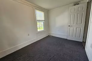 7 South St, Cromwell, CT 06416 - Photo 8