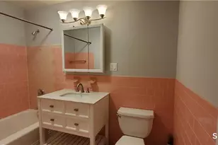 22 North Lake Dr, Hamden, CT 06517 - Photo 10