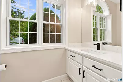 8 South Pond Road #8, Bloomfield, CT 06002 - Photo 26