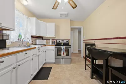 150 Clough Road, Waterbury, CT 06708 - Photo 8