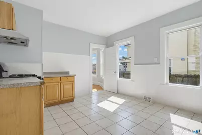 869 Central Avenue, Bridgeport, CT 06607 - Photo 4