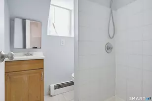 869 Central Ave, Bridgeport, CT 06607 - Photo 36