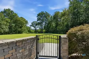 8 Red Brook Ln, Ledyard, CT 06339 - Photo 34