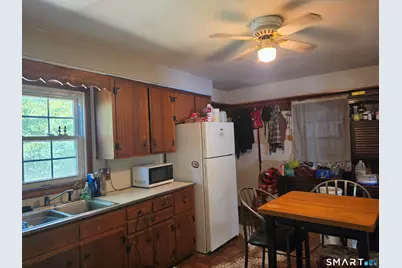 34 Elm Street, Ansonia, CT 06401 - Photo 6