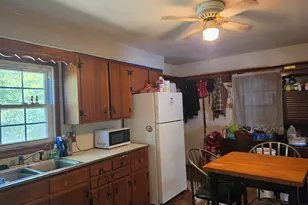 34 Elm St, Ansonia, CT 06401 - Photo 6