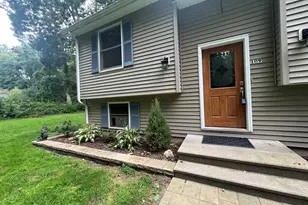 109 Sycamore Trail, Coventry, CT 06238 - Photo 4