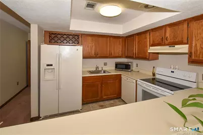 605 Spring Meadow Road #605, South Windsor, CT 06074 - Photo 2