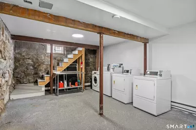 198 Montauk Avenue, New London, CT 06320 - Photo 24