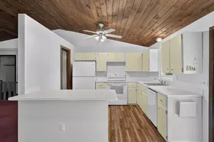 75 Airline Rd, Clinton, CT 06413 - Photo 16