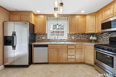 218 Columbia Street, New Britain, CT 06052 - Photo 12
