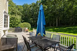 12 Carriage Hill Rd, Woodbridge, CT 06525 - Photo 34