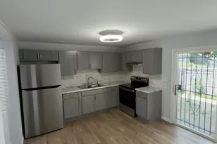 141 Union Ave, Bridgeport, CT 06607 - Photo 4