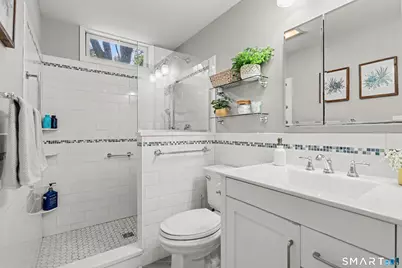 163 Huntingtown Road, Newtown, CT 06470 - Photo 16