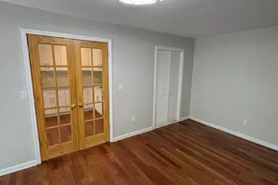 13 Cedar Ct, East Haven, CT 06513 - Photo 2