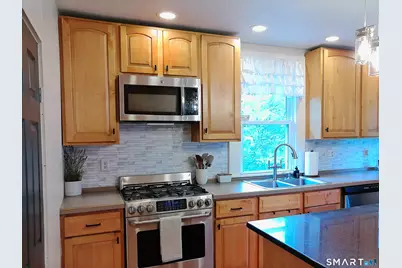 39 Hudson Street, Manchester, CT 06042 - Photo 10