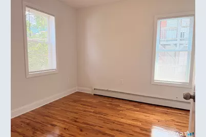 723 Ogden Street, Bridgeport, CT 06608 - Photo 14