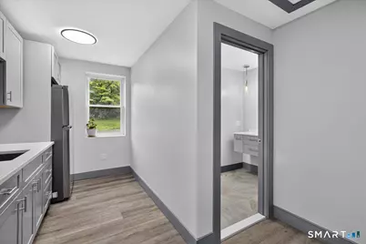 1002 Yale Avenue, Wallingford, CT 06492 - Photo 6